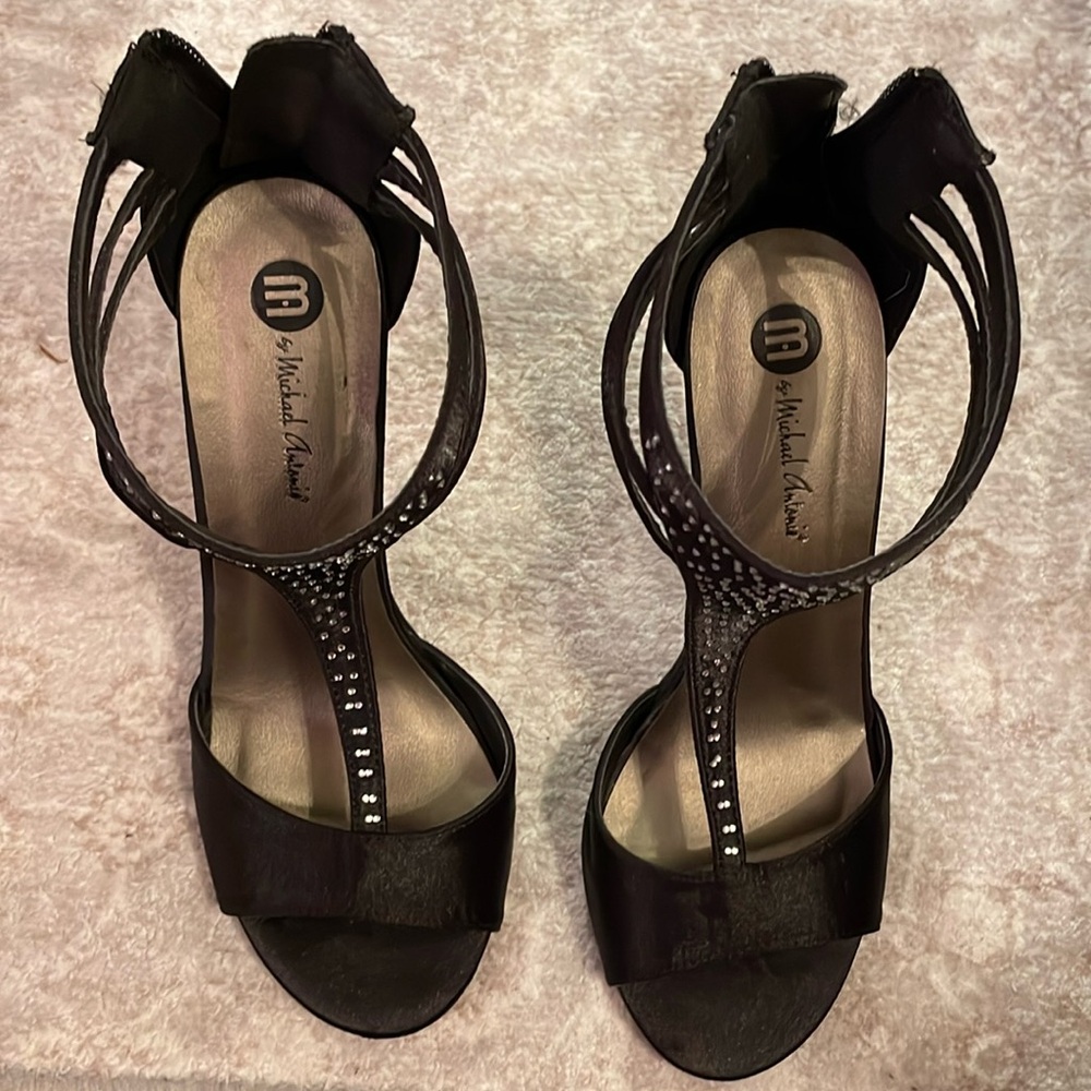 M by Michael Antonio - strappy shoes - sparkly!!
